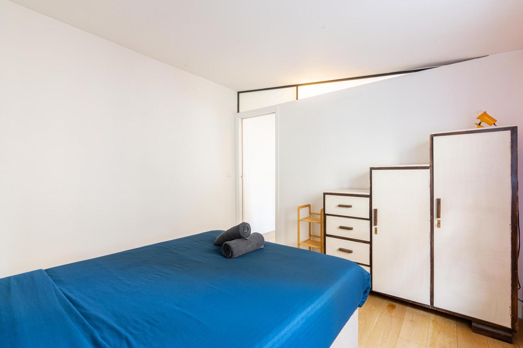 Luxurious 2 Bedroom Canal Saint Martin Saint Lazare París Exterior foto